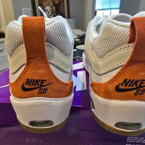 Nike Air Max Ishod Wair Mens SB Summit White & Orange Skate Shoe SZ 10 MENS NEW - Picture 7 of 14